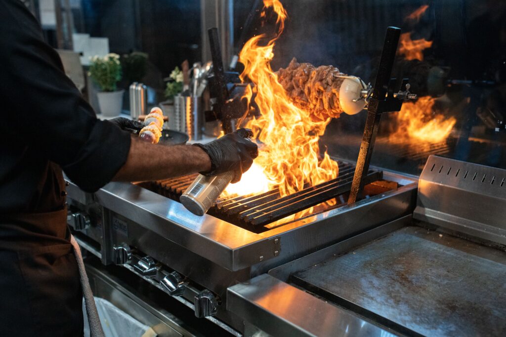 Restaurant Kitchen in Annur